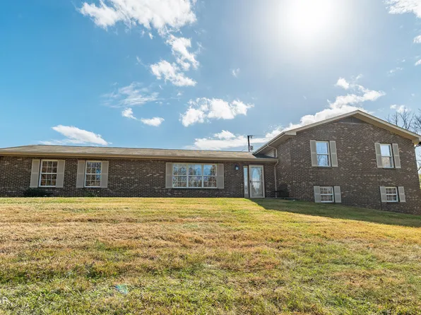 457 N Knob Creek Rd, Seymour, TN 37865