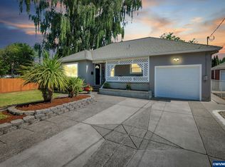 1180 Spruce St NE, Salem, OR 97301