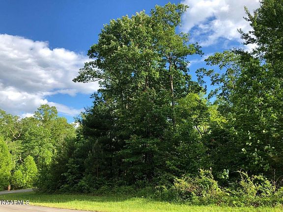 2nd image of 15 Hawken Dr Lot 15W