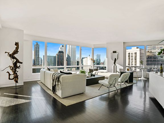 2nd image of 150 Columbus Ave #25BC