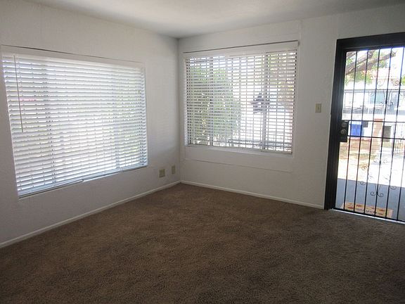 4th image of 1116 N Omelveny Ave