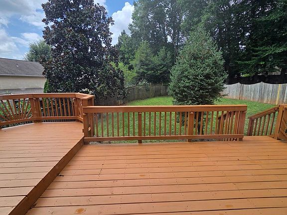 4th image of 10320 Winged Elm Cir