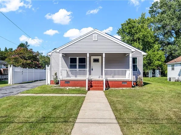 205 Artis St, Franklin, VA 23851