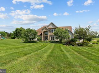 109 W London Grove Rd, West Grove, PA 19390