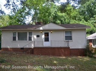 720 Tennyson Dr, Charlotte, NC 28208