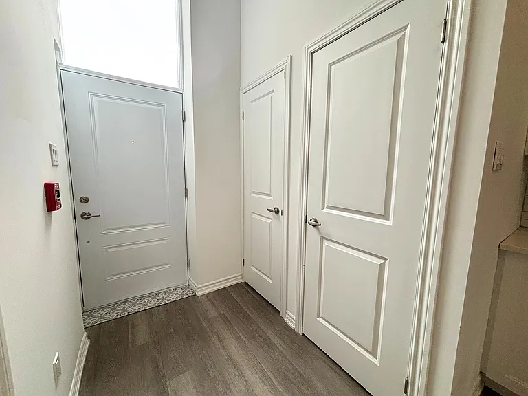 16 West Ave S #117 — Photo 5