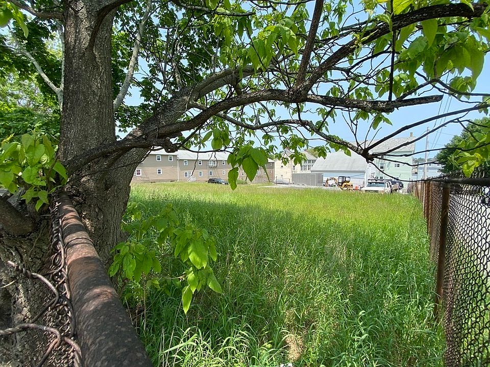 2nd image of 0 Terrace St