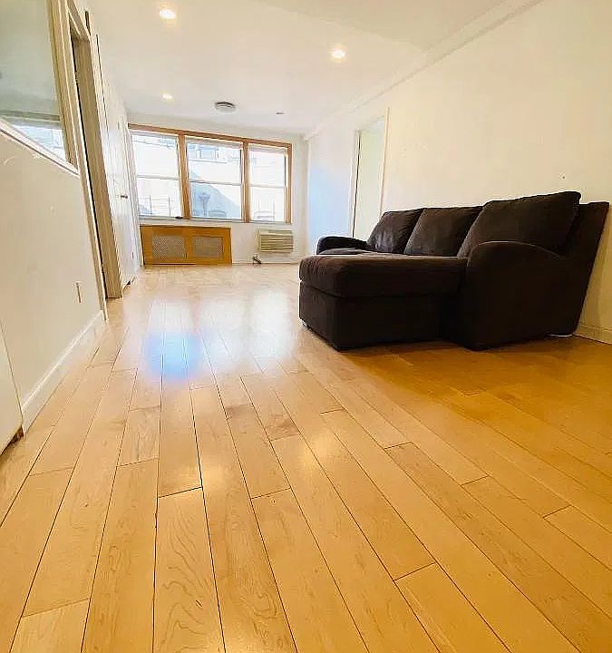 1st image of 50 Bayard St APT 7