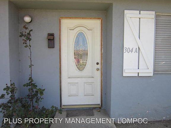 2nd image of 304 E Airport Ave #A