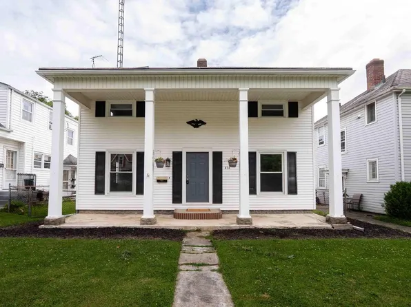 414 Hayes Ave, Fremont, OH 43420