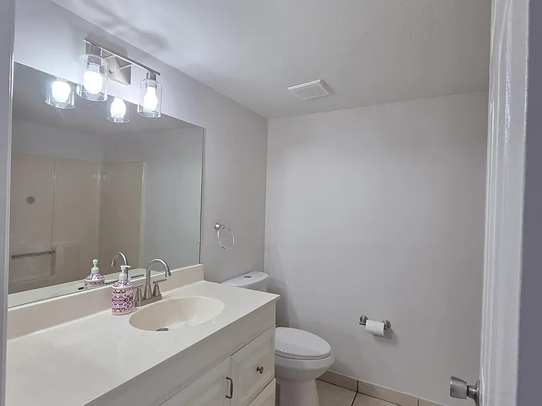 1503 Palm Beach Trace Dr — Photo 11