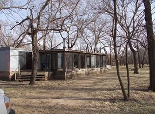 844 Shawnee Rd, Lindsborg, KS 67456