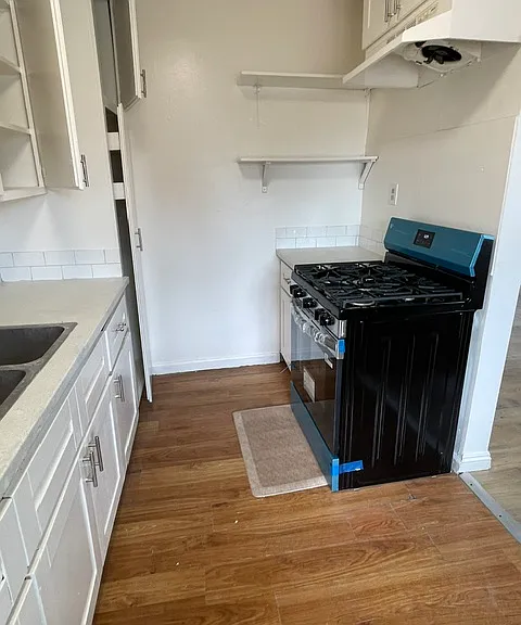 7692 Chapman Ave #6 — Photo 3