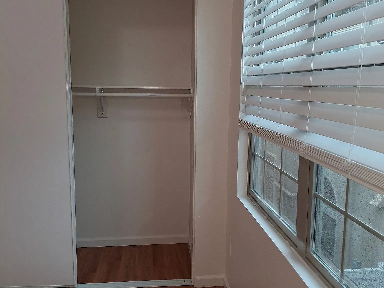 3 bed, $1,350 — Photo 2