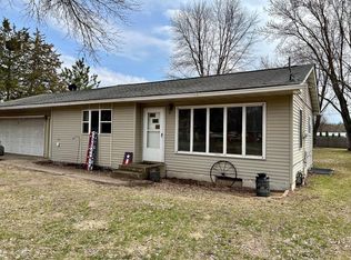 14687 Prairie Dr, Little Falls, MN 56345