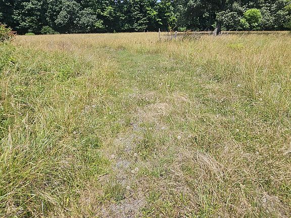 4th image of 5802 Germanton Rd #109F