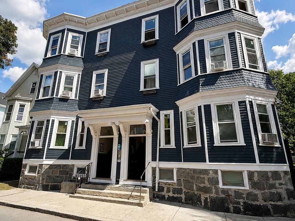 1st image of 24 Wakullah St #3