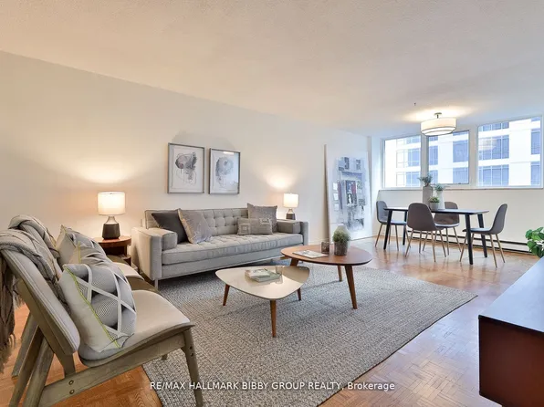 360 Bloor St E #1007, Toronto, ON M4W 3M3