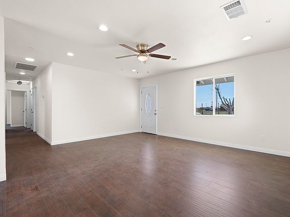 4th image of 7775 Columbine Ave