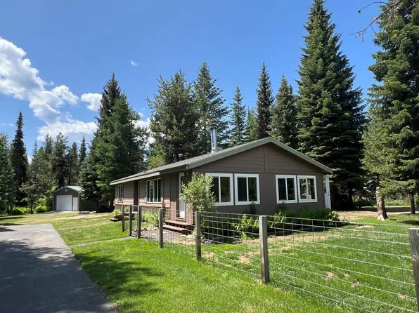 106 Forest Pl, Donnelly, ID 83615