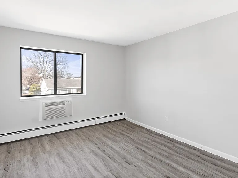 3 Tremont Pl #553-561 — Photo 11