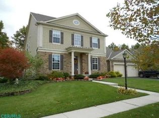 7370 Stone Gate Dr, New Albany, OH