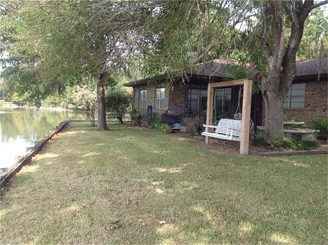 1st image of 424 E Taylor Lake Cir