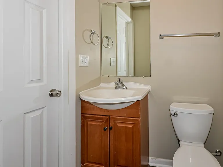 537 Burr Oak Dr — Photo 9