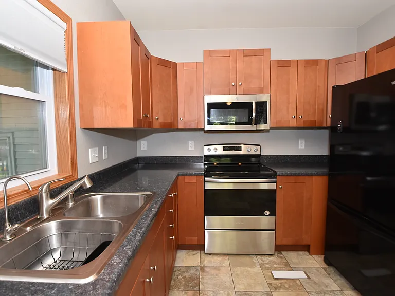 W330N4339 Lakeland Dr #A — Photo 7