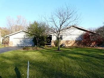 1st image of 3121 Laurelhurst Dr