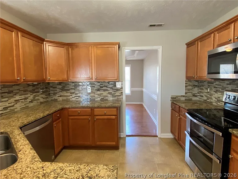 58 Polk St — Photo 6