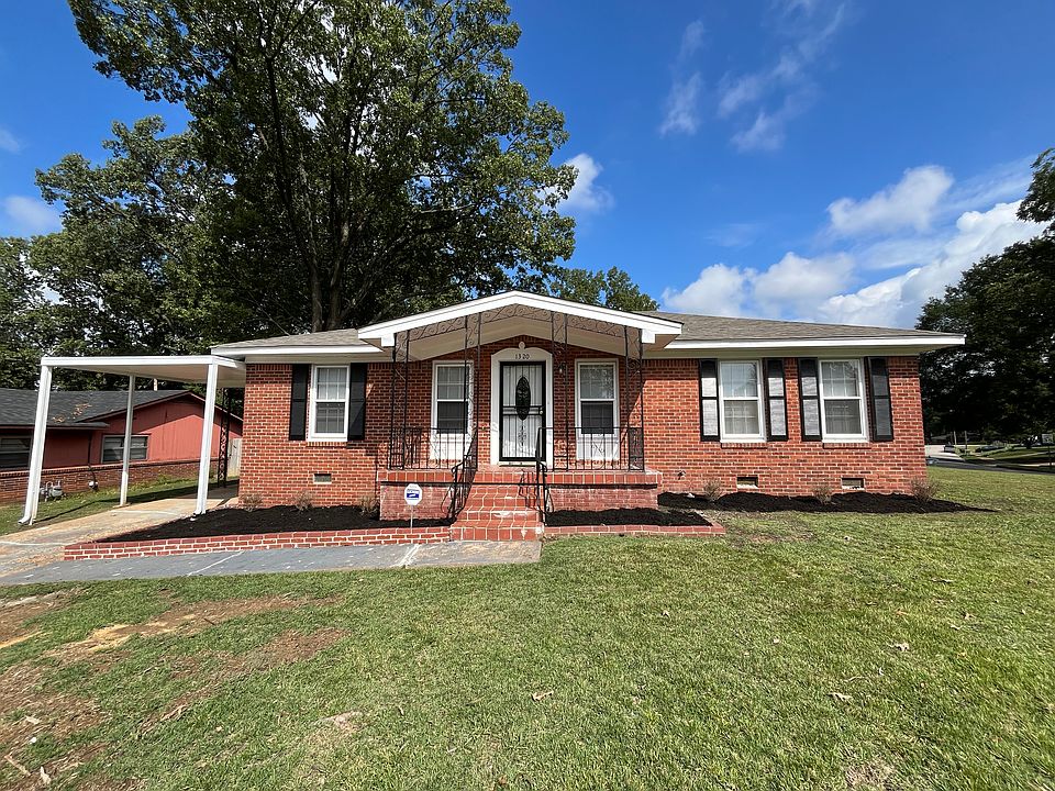1st image of 1320 Carol Dr