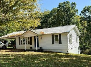 3035 Sandy Creek Rd, Morgantown, KY 42261