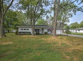 2111 S Richmond Rd, Decatur, IL 62521