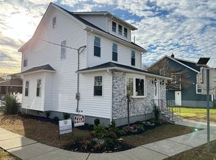 102 Delafield Ave, Lyndhurst, NJ 07071