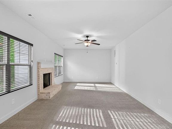 5th image of 1180 Awenasa Dr