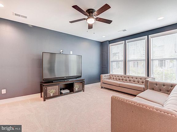 5th image of 23069 Cottonwillow Sq