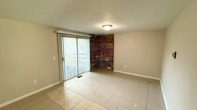 5720 W 41st Pl — Photo 5