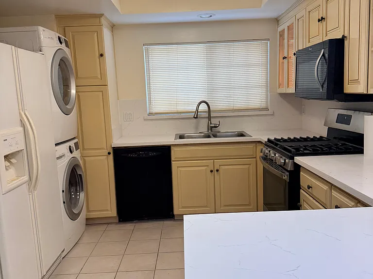 616 N Sycamore Ave #616 — Photo 10