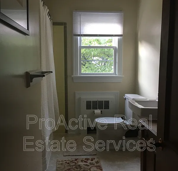 1300 Elk Ave — Photo 8