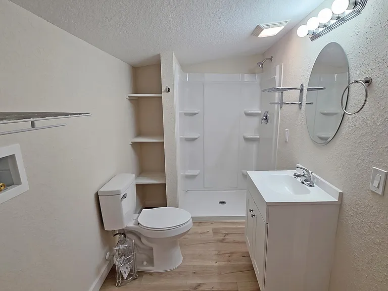5325 Desoto Pl #B — Photo 10