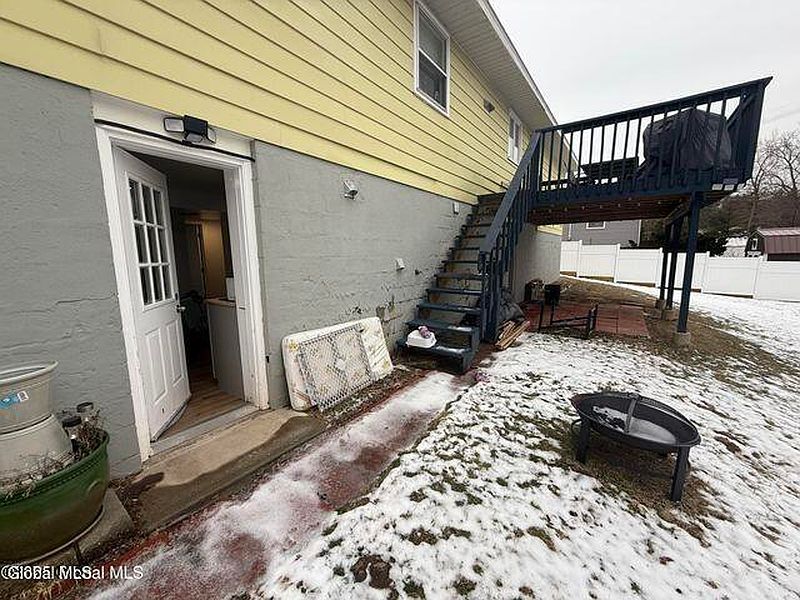 4th image of 58 Fiddlers Lane