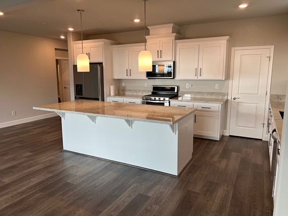 3rd image of 1441 Wadsworth Cir #1