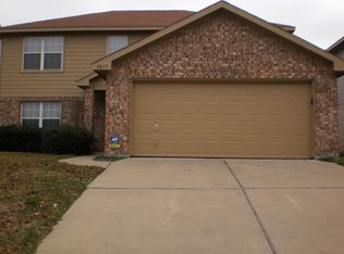 9817 Stoney Bridge Rd, Fort Worth, TX 76108