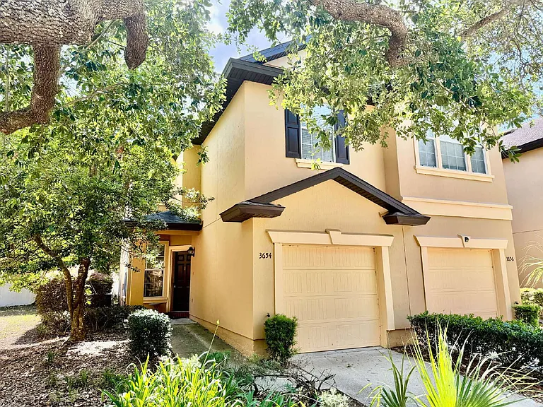 3654 Hartsfield Forest Cir — Photo 1