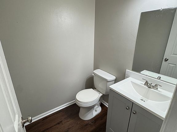 4th image of 5601 Grist Stone Dr SW