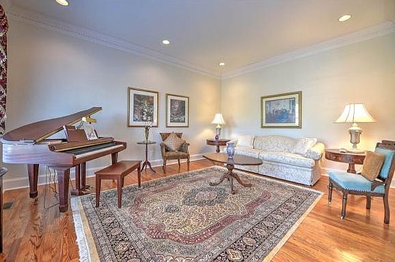 5th image of 4909 Quincy Ct