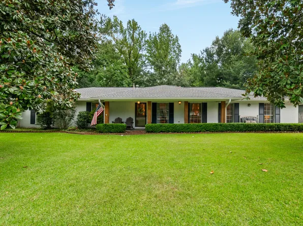 211 Beverly Ln, Hattiesburg, MS 39402