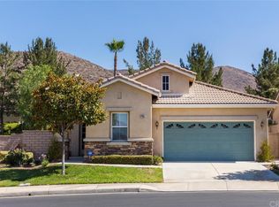 27954 Oakhaven Ln, Menifee, CA 92584