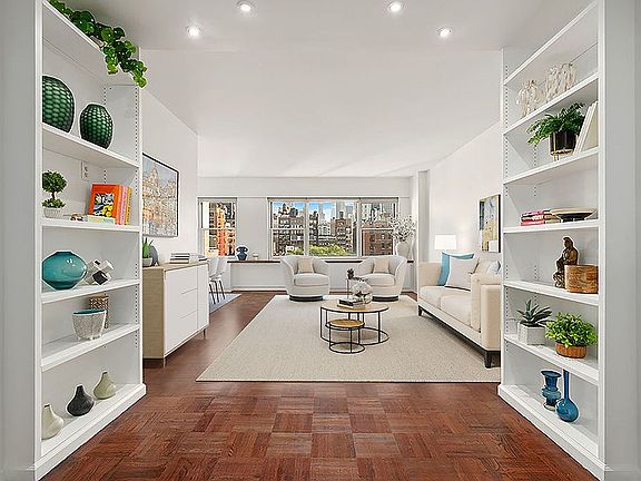 3rd image of 20 E 9th St #12X